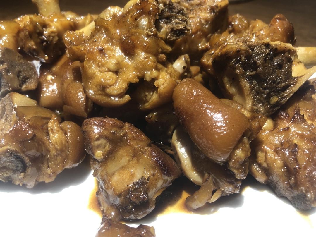 香酥烤猪蹄