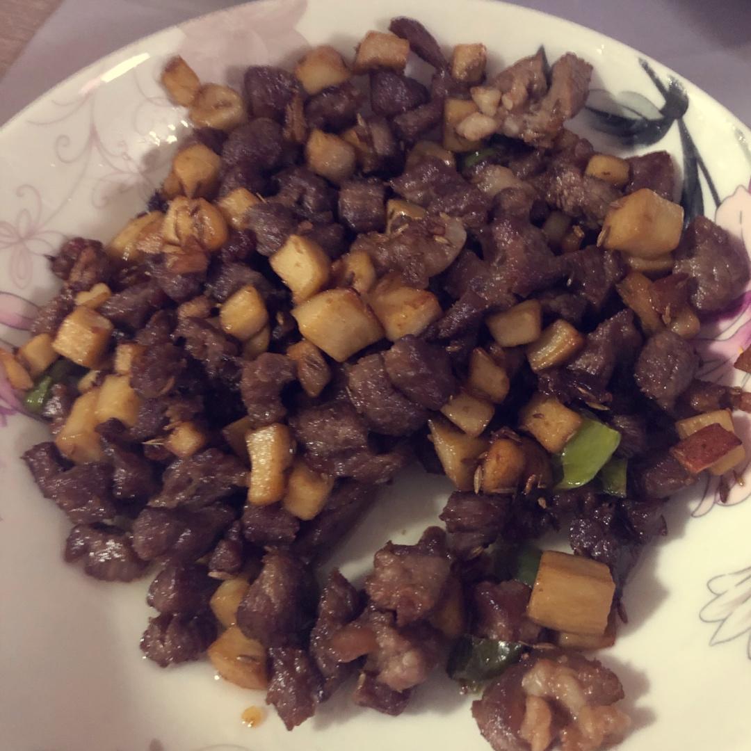 杏鲍菇牛肉粒
