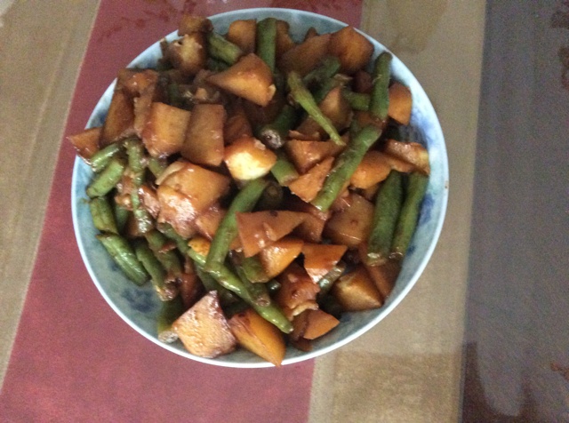 土豆炖豆角