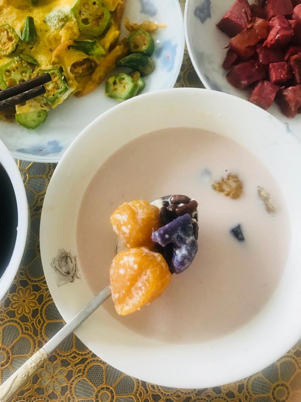 芋圆红豆汤