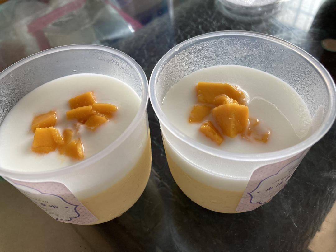 夏日甜品小魔法——芒果酸奶布丁杯