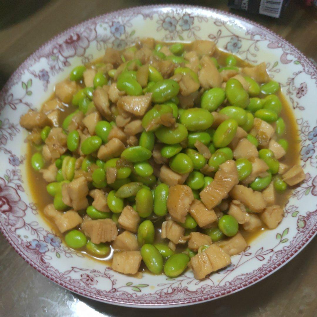 鸡肉烧毛豆～太阳谷菜谱