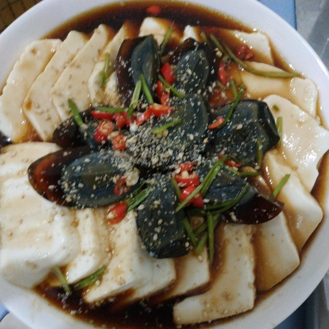 好吃爽口的皮蛋豆腐