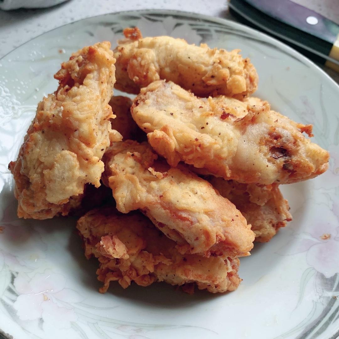 斯拉万月做的迷迭香酪乳炸鸡史上最棒炸鸡