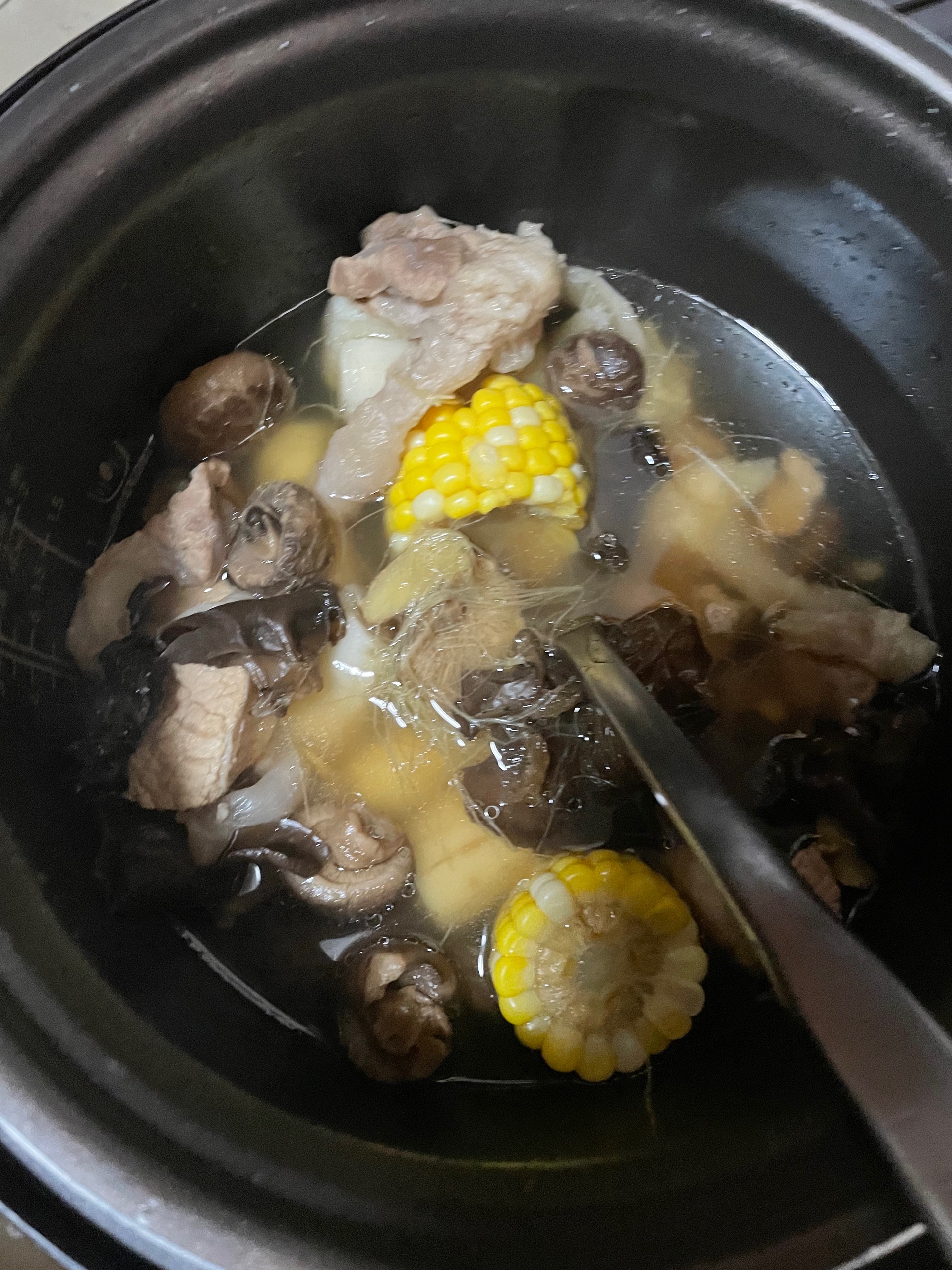 健康猪蹄筋汤的做法