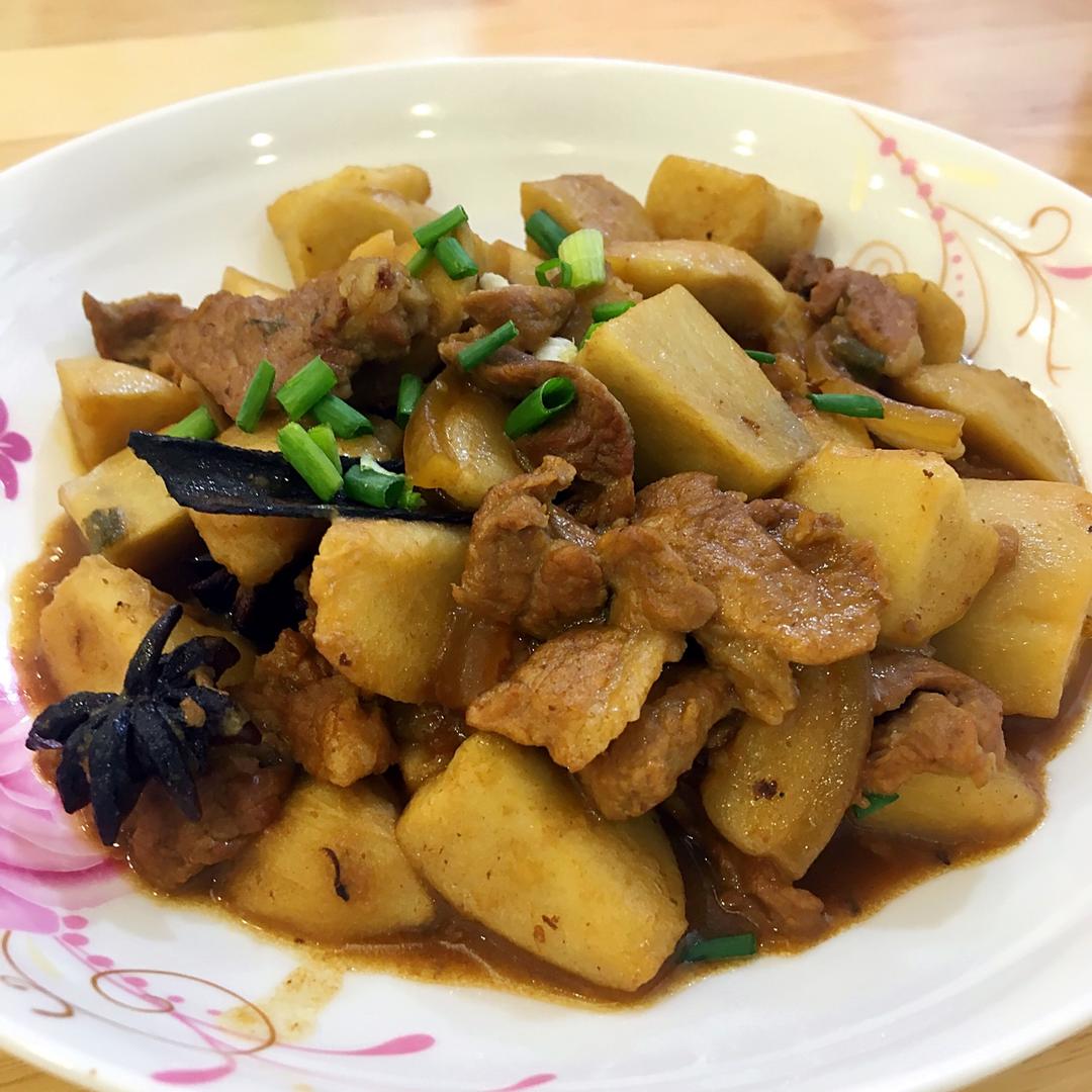 芋头烧肉