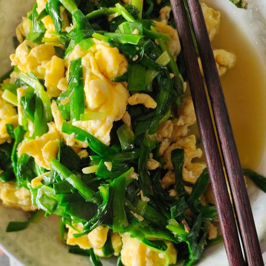 韭菜炒鸡蛋——三分钟快手下饭菜 掌握火候的秘诀
