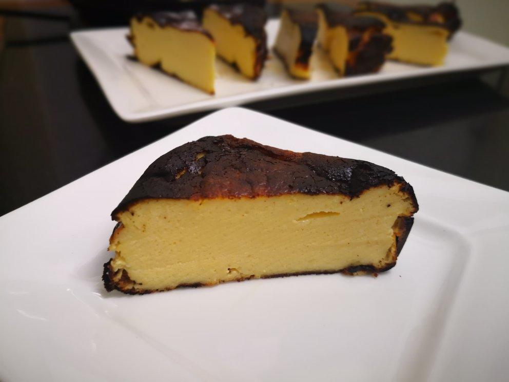 巴斯克芝士蛋糕 basque burnt cheesecake (浓郁型)