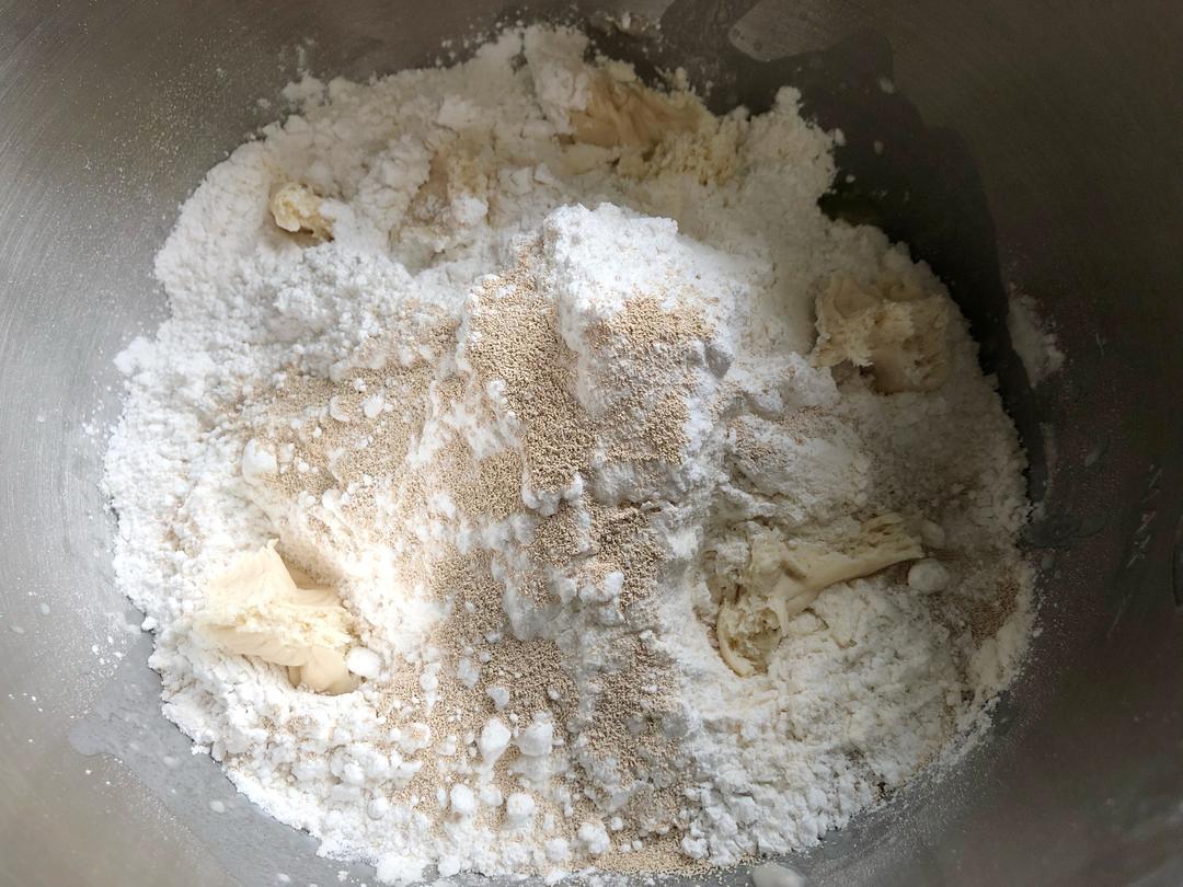 纯奶手撕吐司的做法 步骤1