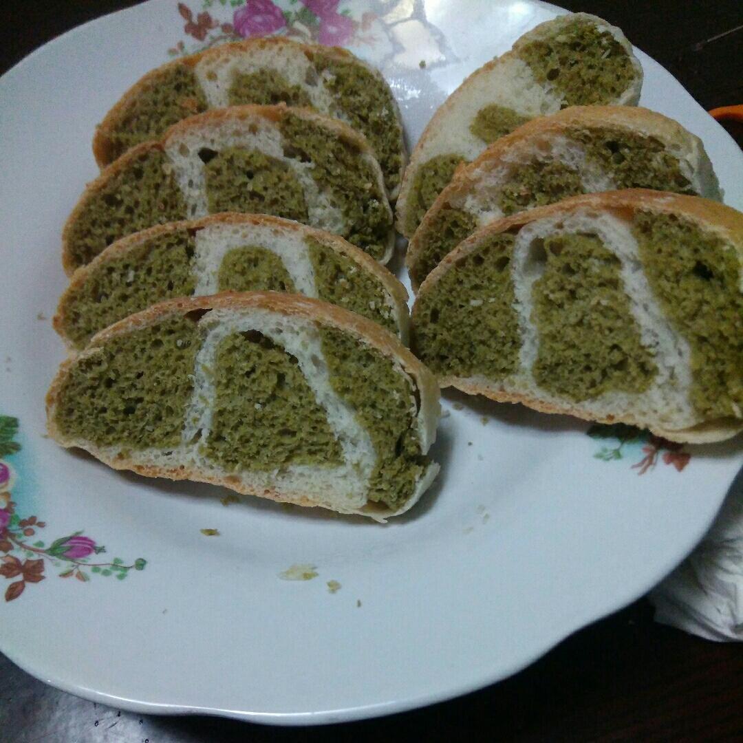 抹茶双色豆渣面包