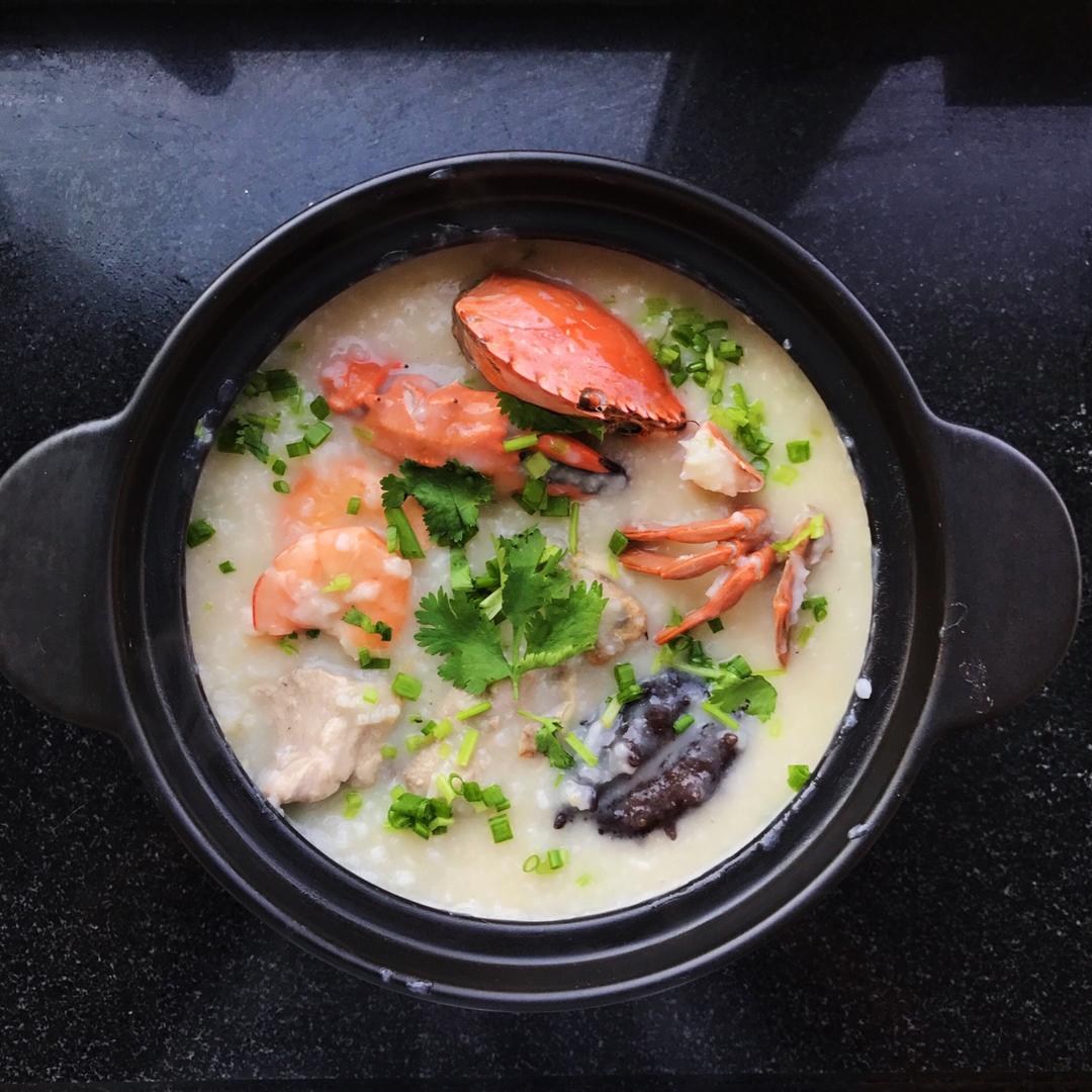 菲儿的奶爸做的海鲜粥(潮汕砂锅粥)