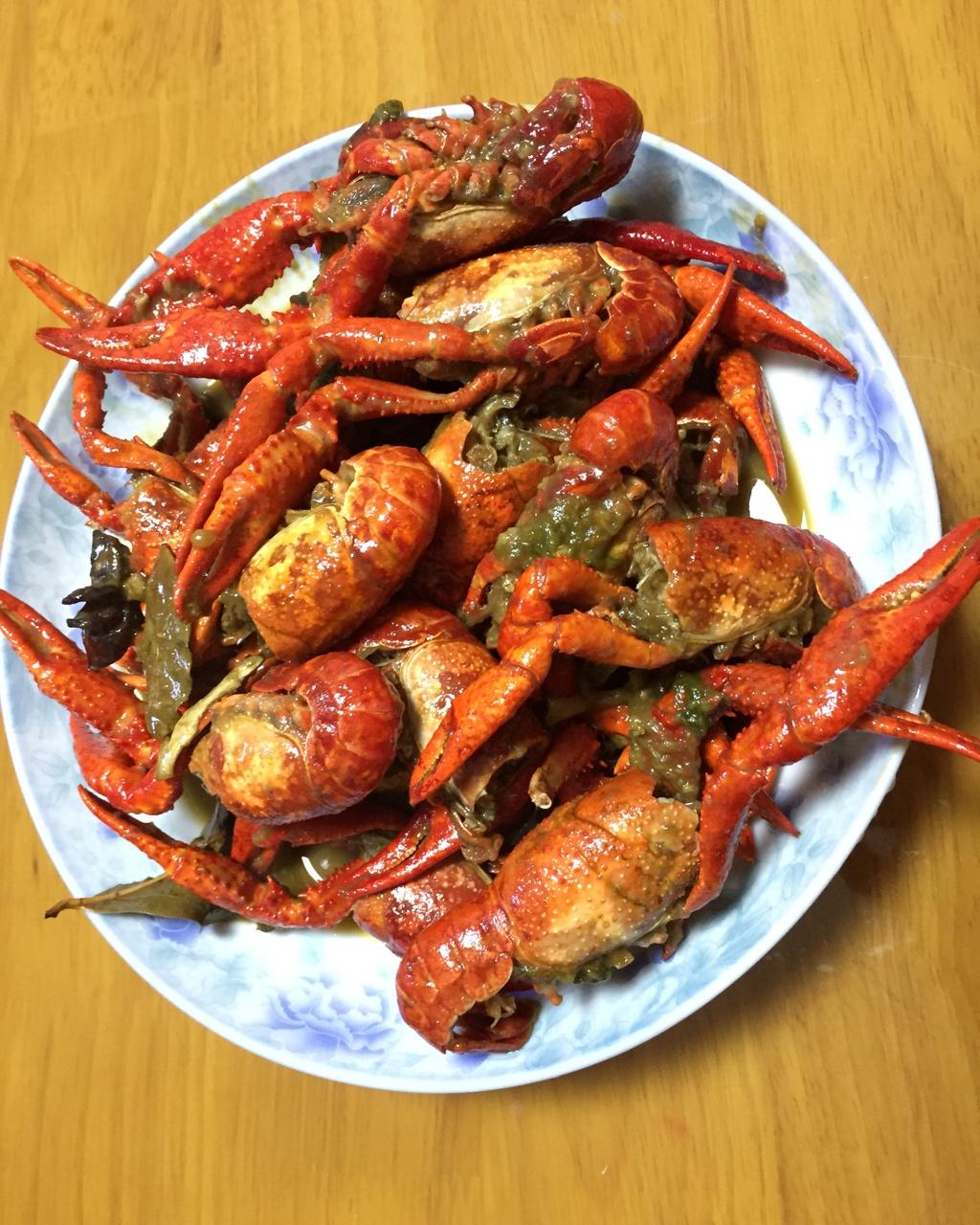 手机用户5881_wv2n做的蒜蓉小龙虾