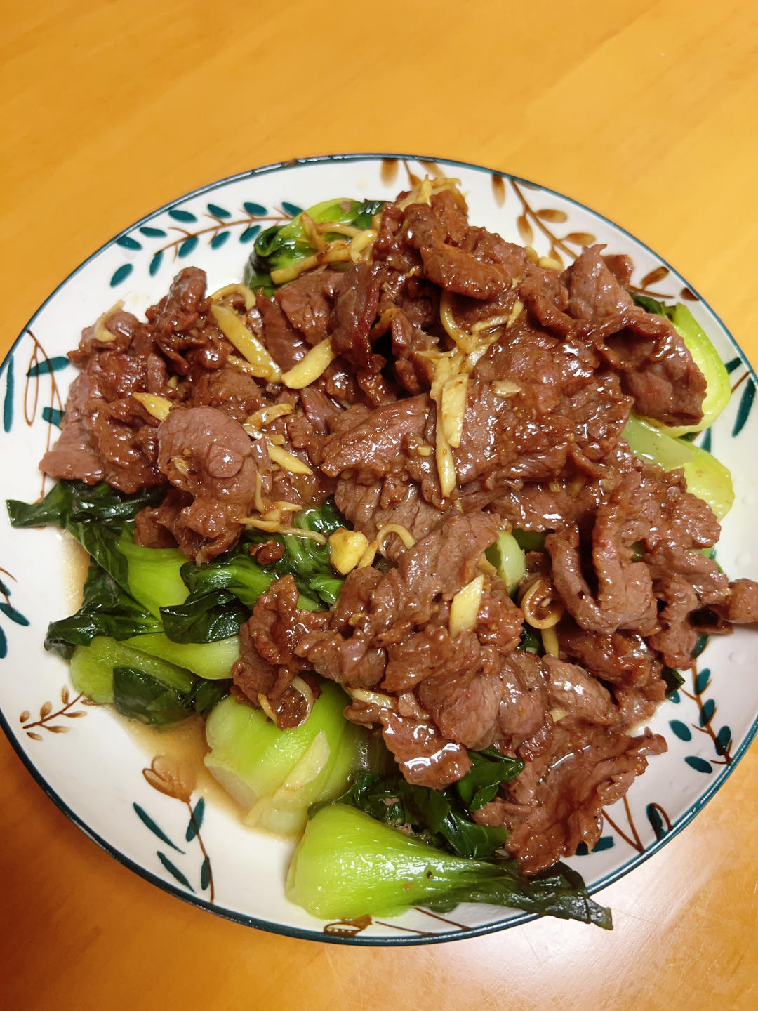 小炒牛肉（肉嫩味香）