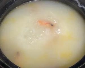 砂锅海鲜粥的做法 步骤10