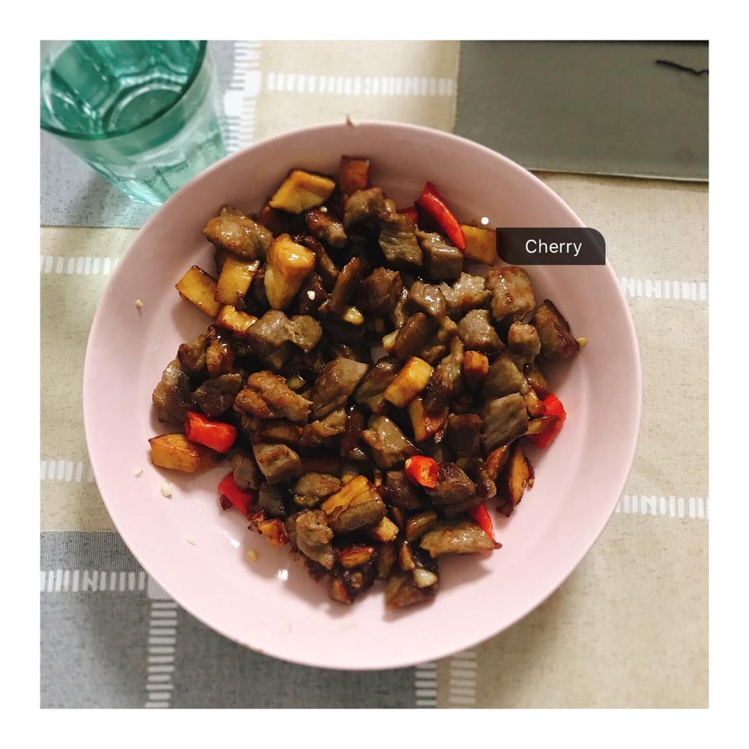 黑胡椒杏鲍菇牛肉粒