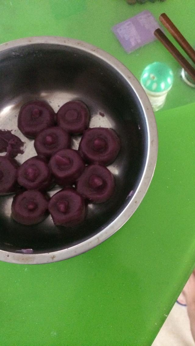 紫薯糯米团的做法