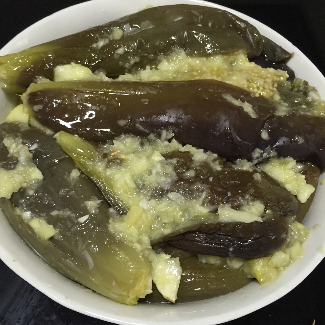 懒兔子666做的蒜茄子