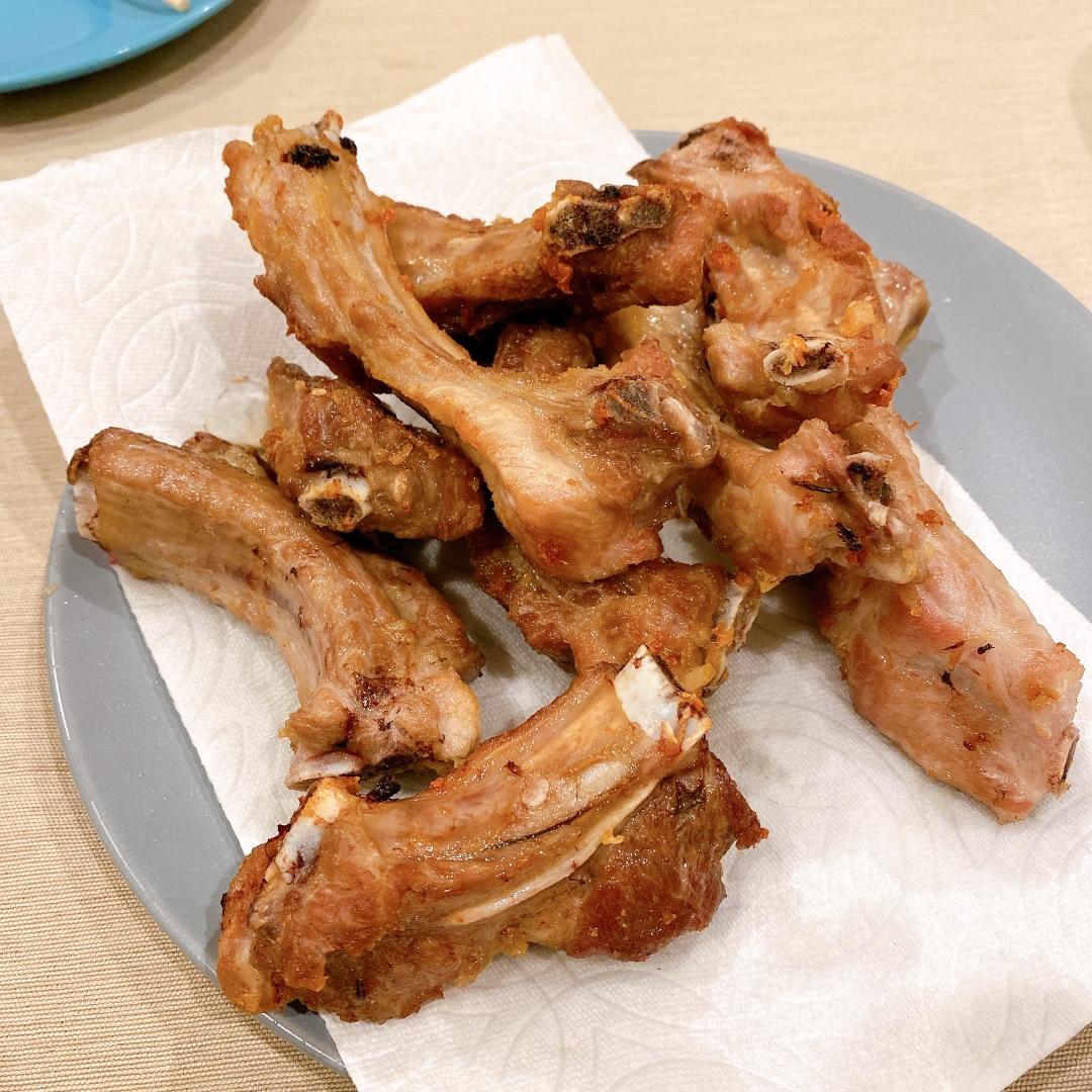 蒜香排骨 Garlic Pork Ribs