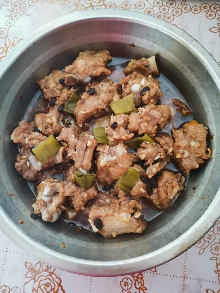 比糖醋排骨还好吃的蒸排骨（豉汁排骨电饭煲版，超级简单快手菜）