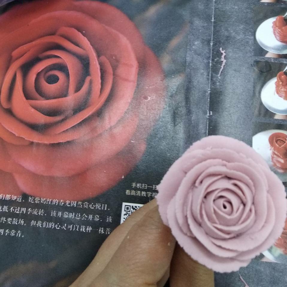 韩式裱花的学习的做法