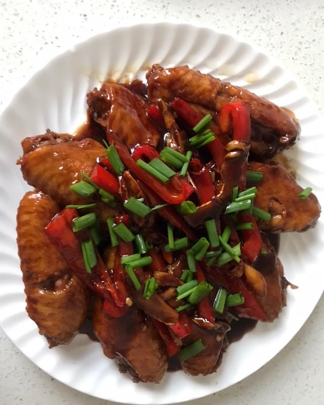 红烧鸡翅中（鸡中翅入味煮法）