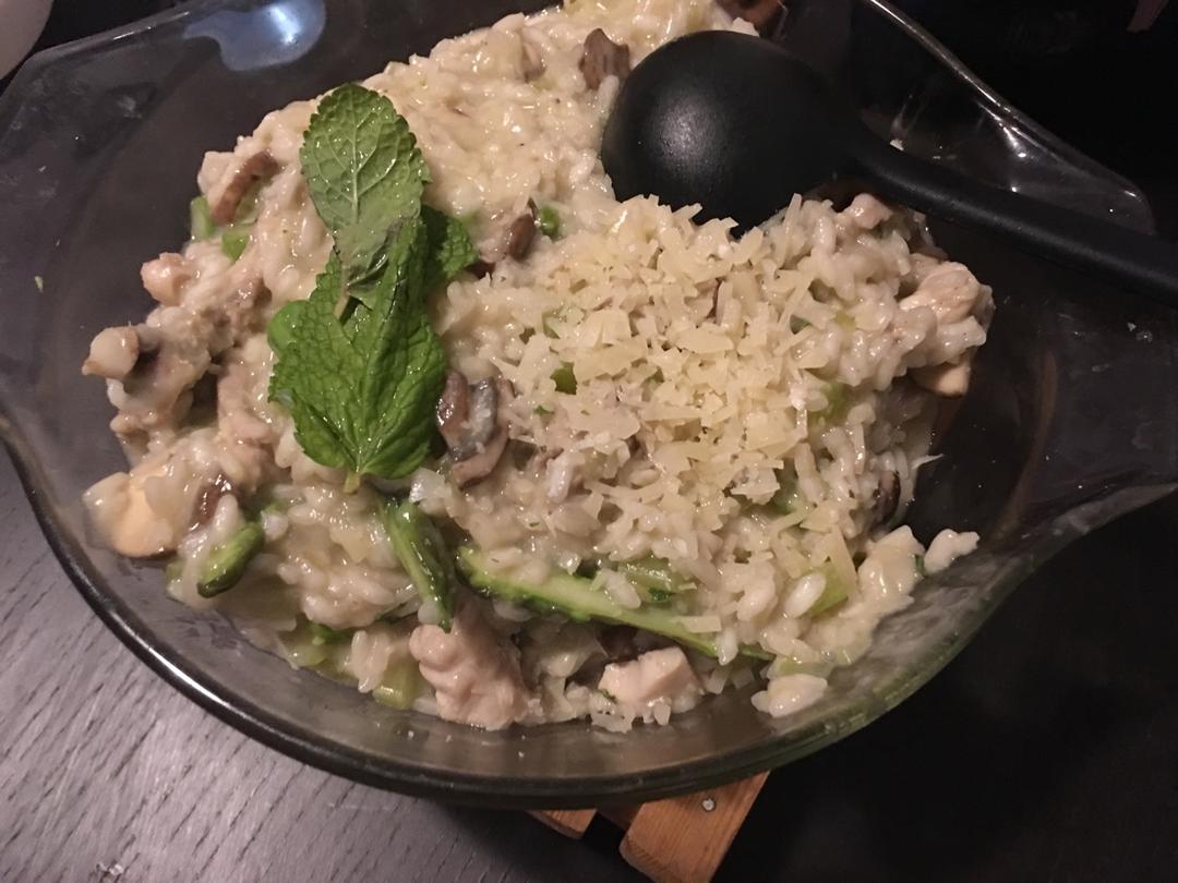 義大利芦笋燉飯 Risotto