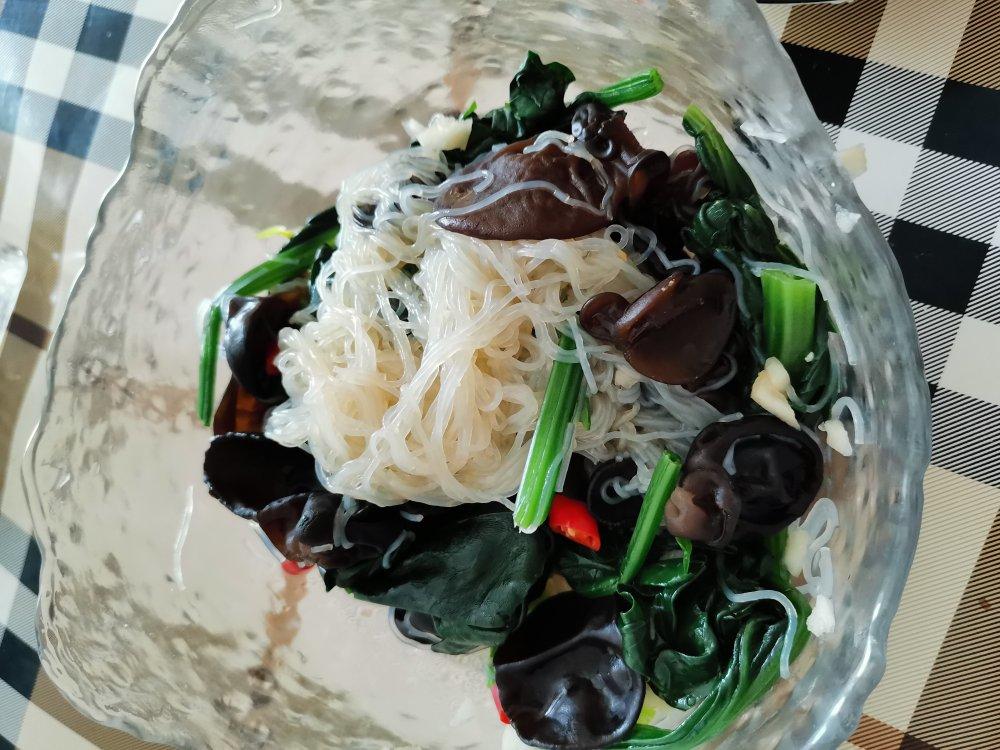凉拌菠菜粉丝