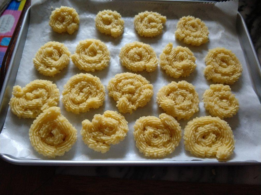 曲奇饼干的做法（烤箱做曲奇）