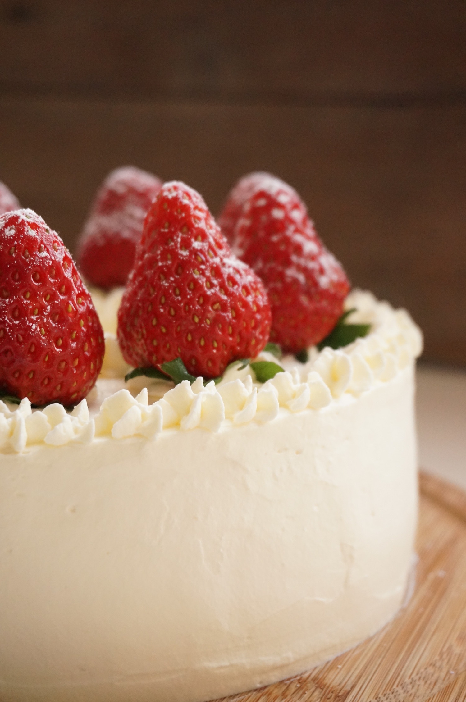 腊腊做的草莓鲜奶油蛋糕