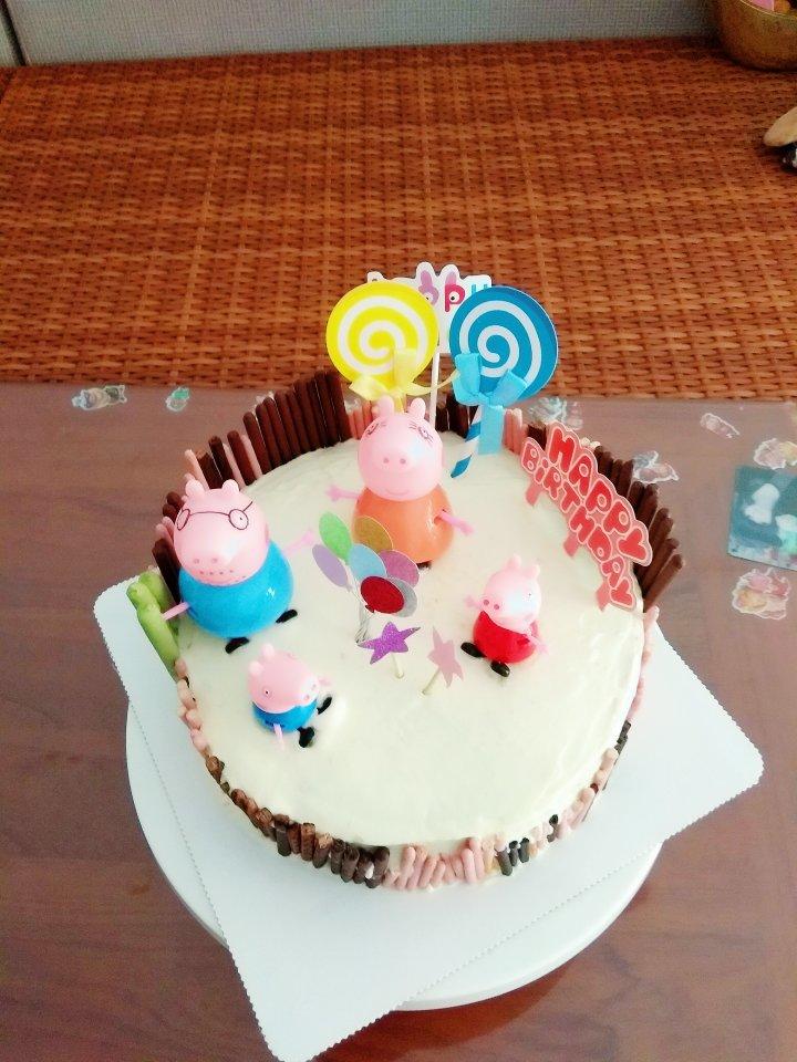 小猪佩琦生日蛋糕