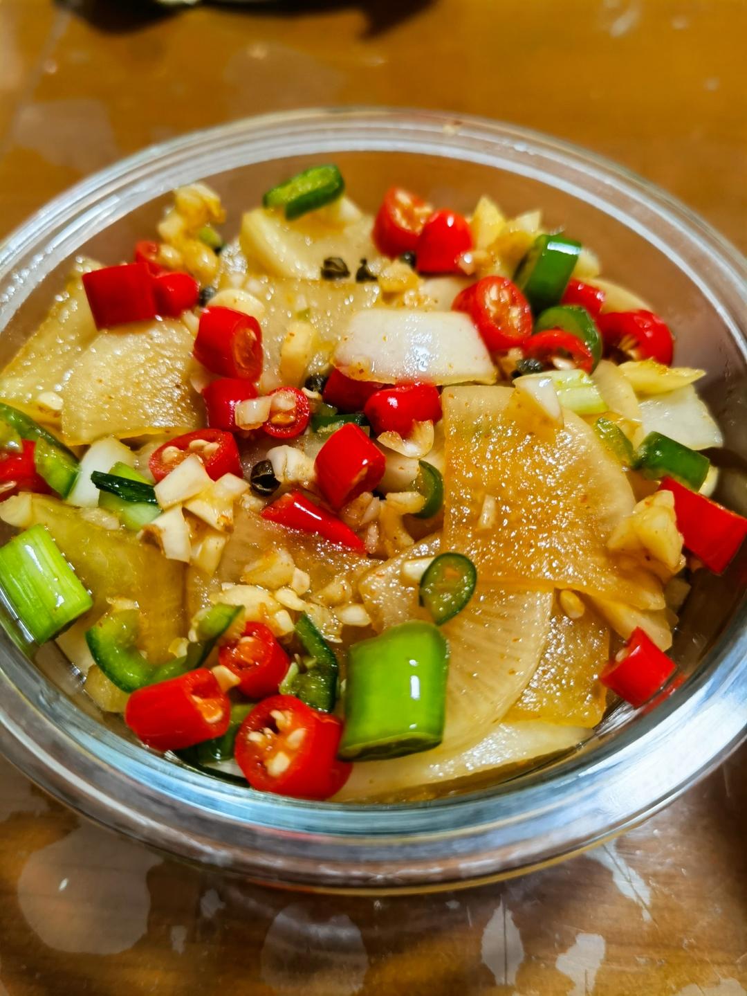 嘎嘣脆酸辣萝卜片丨早餐店招牌小菜