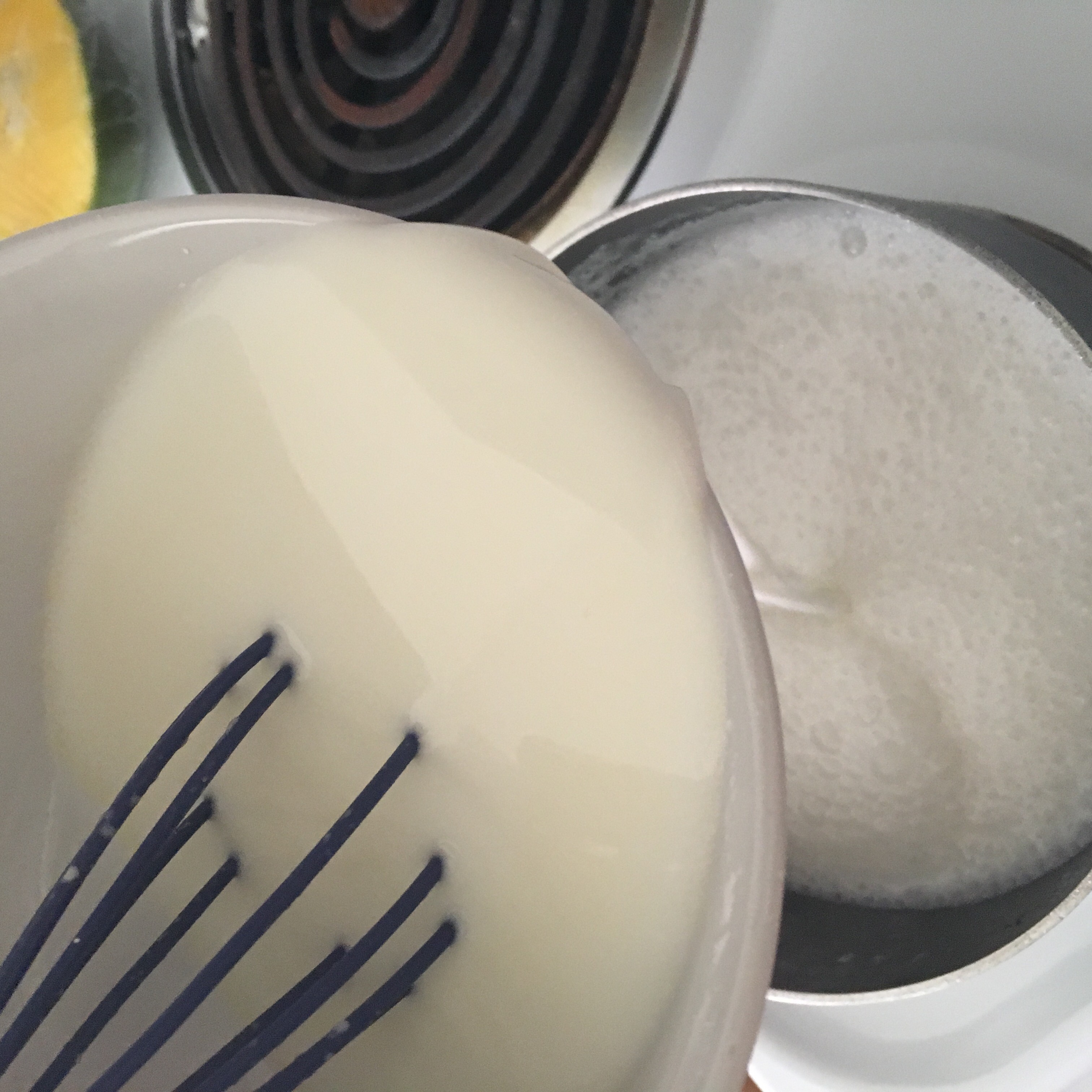 椰汁小方~·~玉米淀粉版~~椰奶，椰子味的做法 步骤3