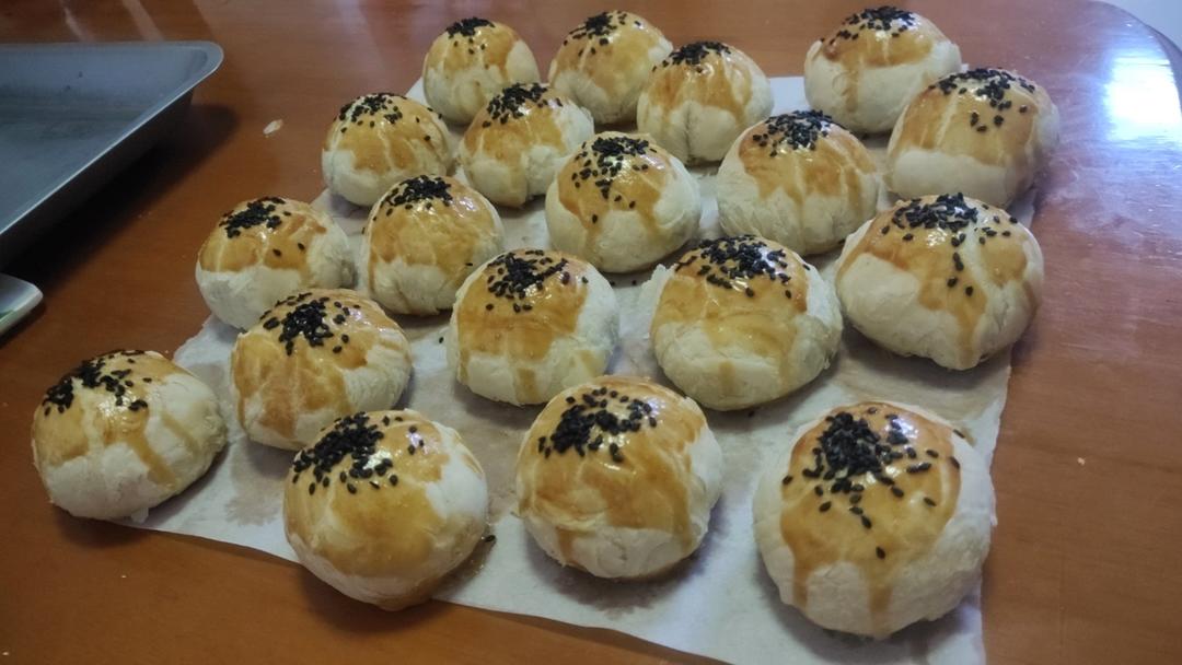 超简单 免揉 酥掉渣的蛋黄酥(超详细附全程视频)不破酥『万能酥皮』