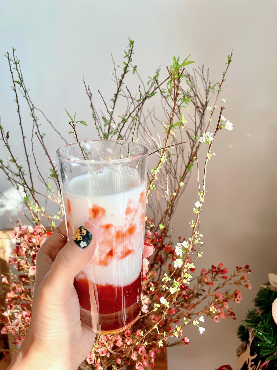 纯手工自制草莓酱麻薯奶