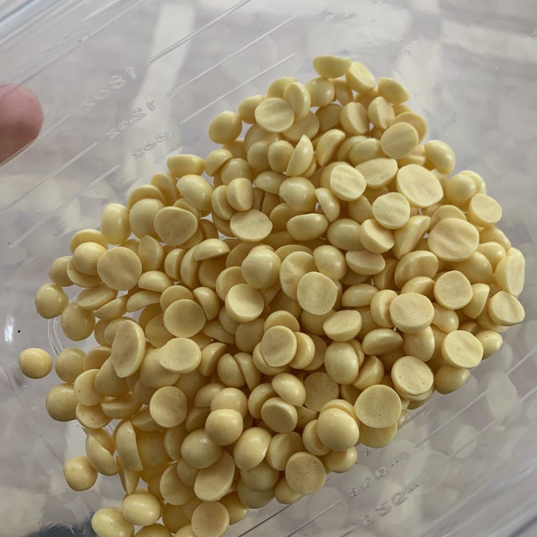 入口即化的无添加蛋黄溶豆