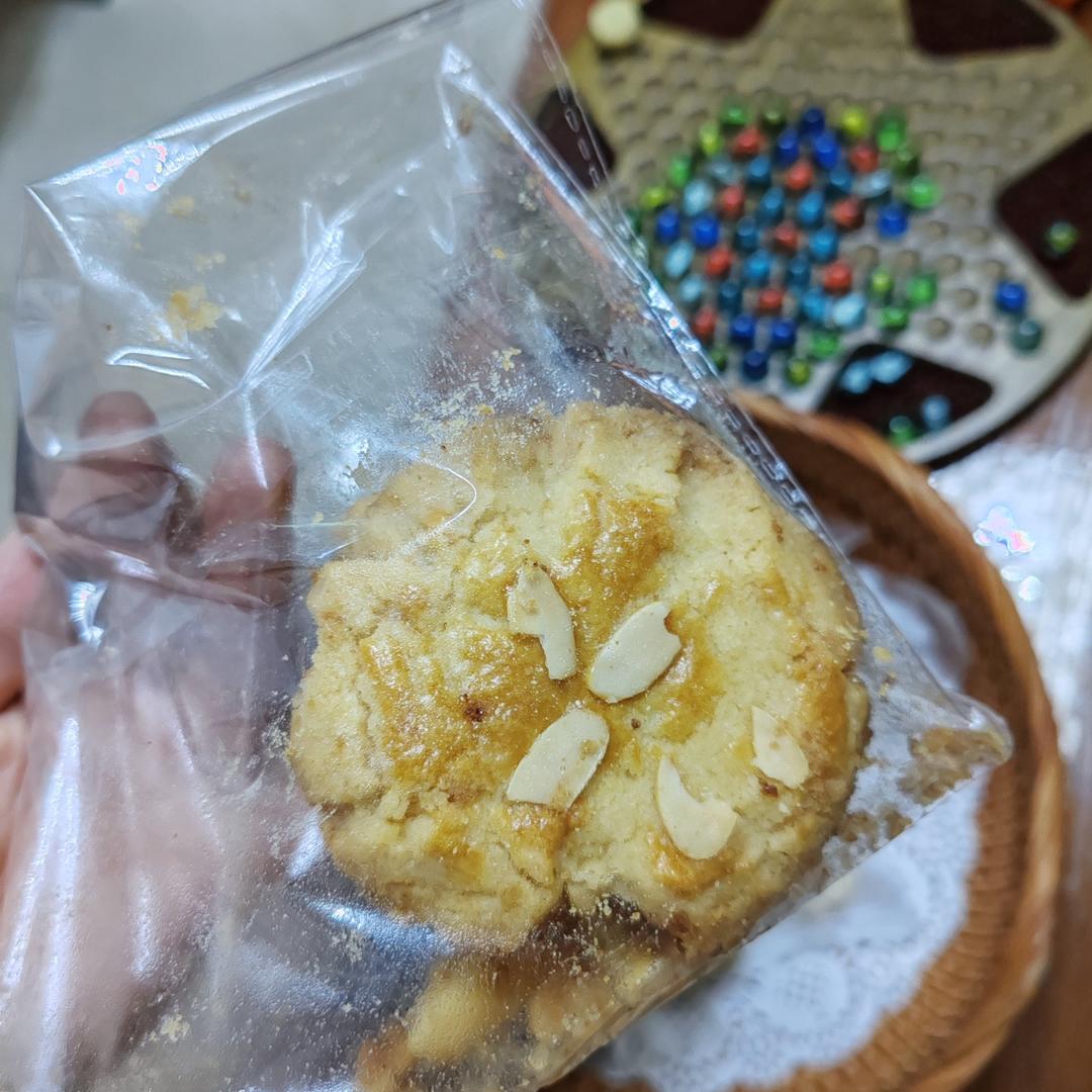 轻轻一按就碎掉的原味桃酥（不输猪油版）