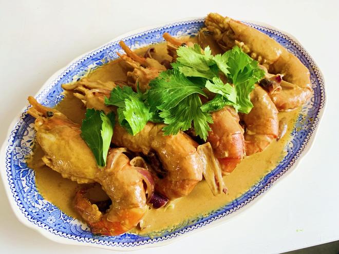 简单易学的泰式咖喱虾（咖喱皇大虾）的做法