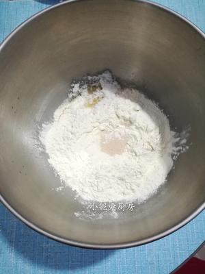 少油少糖基础【汉堡胚】做法的做法 步骤4