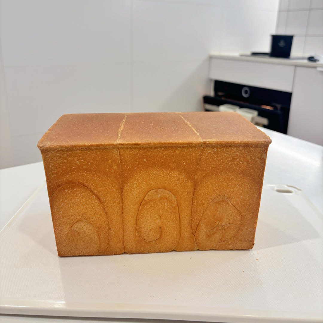 炼奶北海道吐司