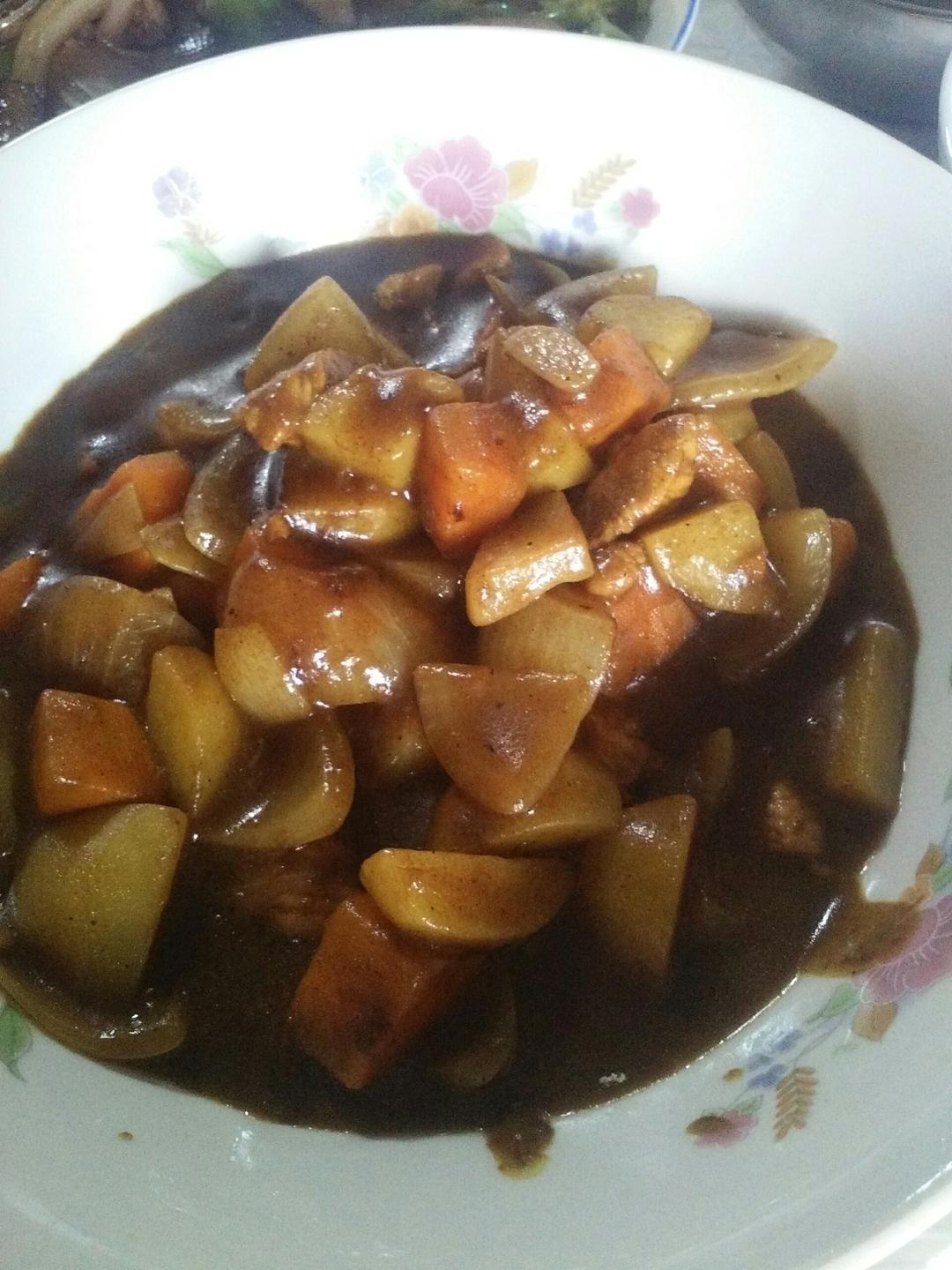 咖喱土豆鸡块