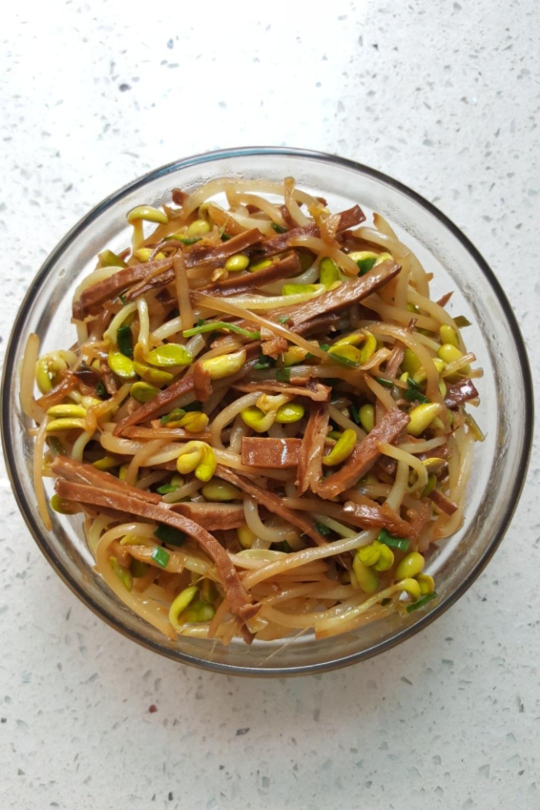如意豆干（黄豆芽炒豆干）