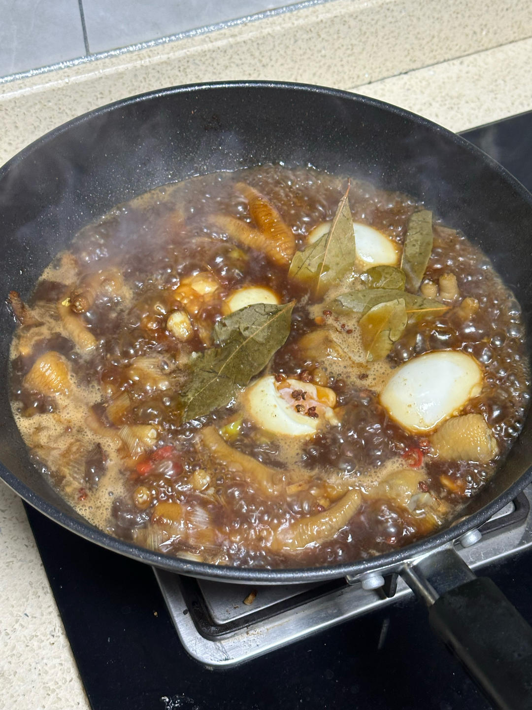 “销魂”卤鸡爪
