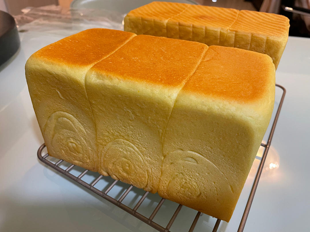 黄金南瓜吐司，金灿灿软绵绵香甜甜，不好吃不要钱