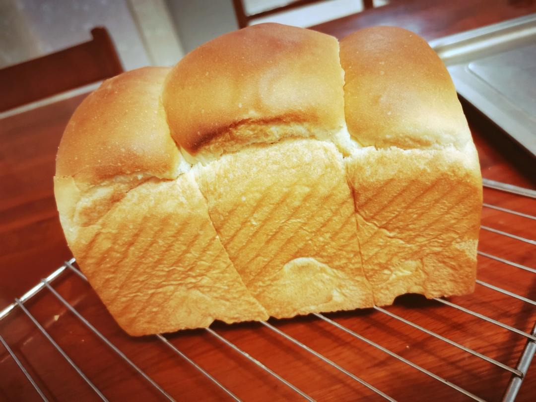 我认为最好吃的吐司🍞重磅奶油奶酪吐司（内含奶油奶酪馅料制作方法）