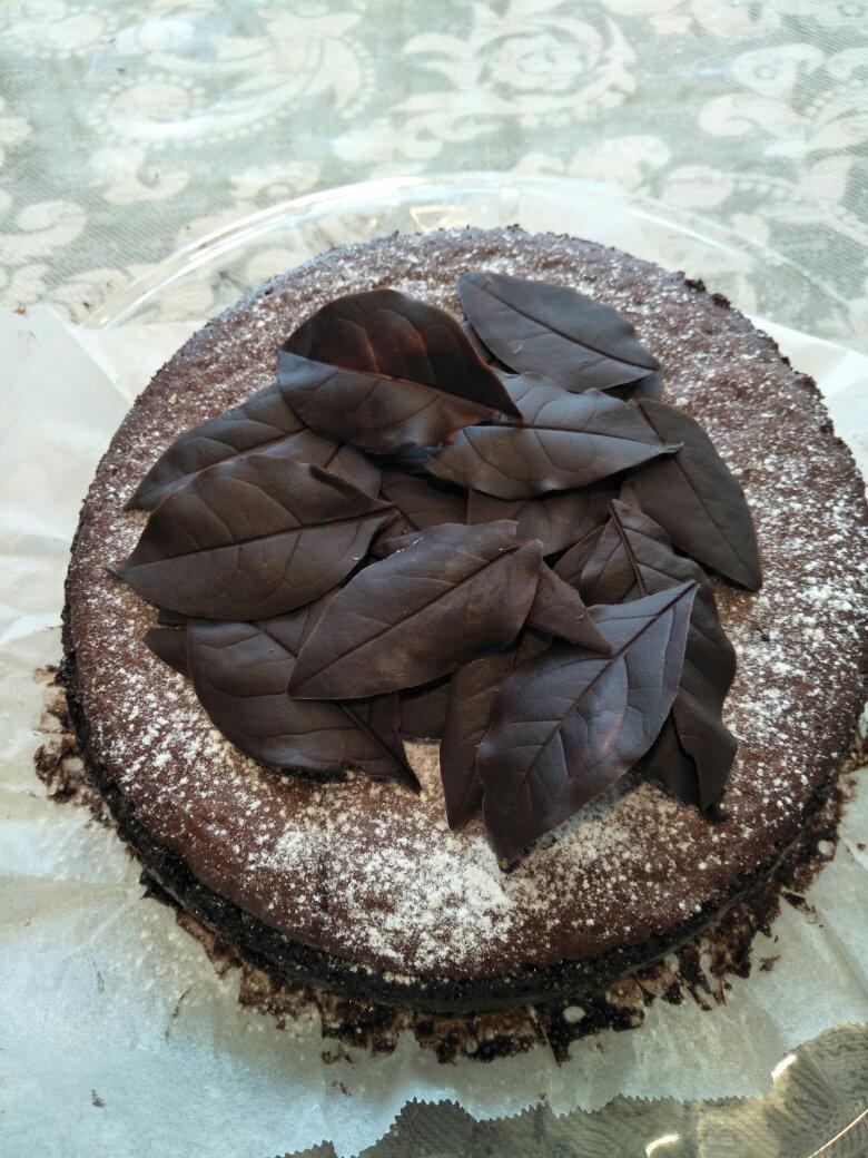落叶古典巧克力蛋糕——好吃到让人尖叫（附巧克力叶子的做法）