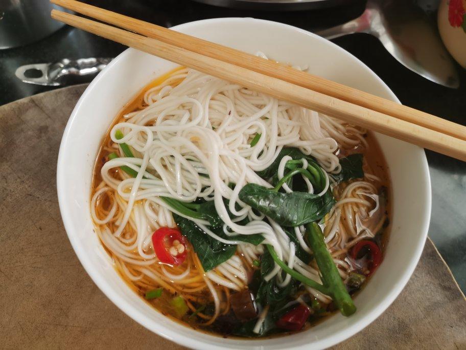 【酸汤面】嘹咂咧