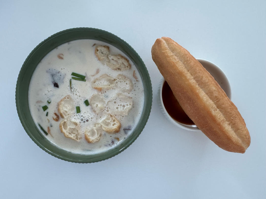 正宗老上海:一碗无敌好吃🉐️咸豆浆