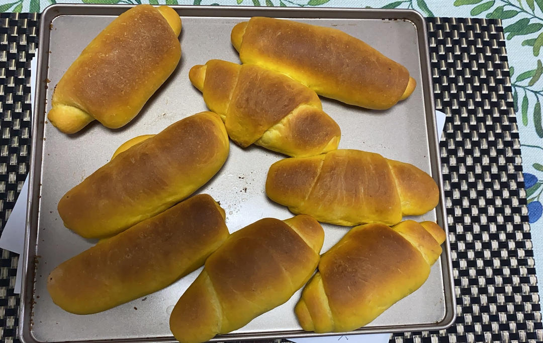 金大旺的胡萝卜小餐包