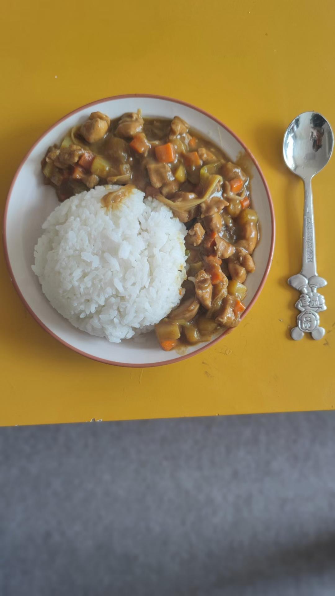 咖喱土豆鸡块