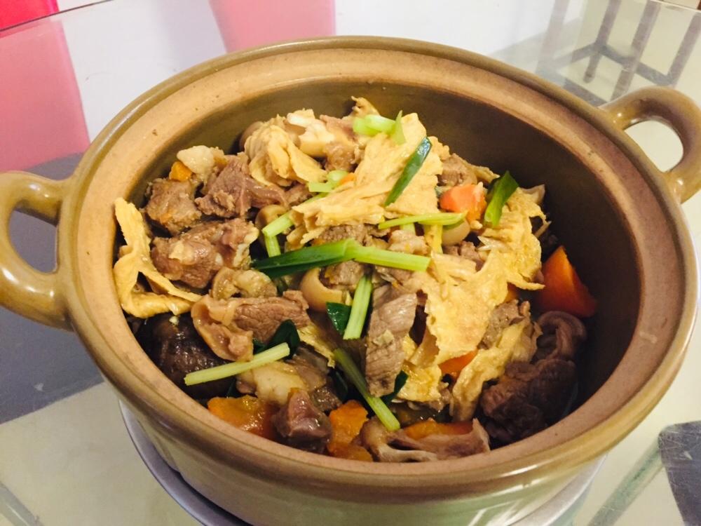 胡萝卜炖羊肉（热菜）